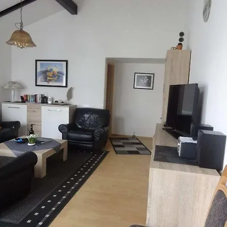 Eul K3 Completely Fenced Grosswurden